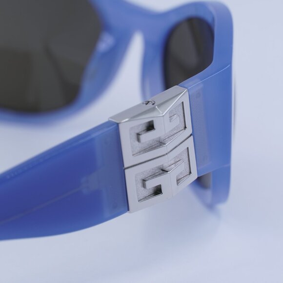 ?️ New Givenchy GV40073I 90E Sunglasses - Blue Frame, Grey Lenses main image 9